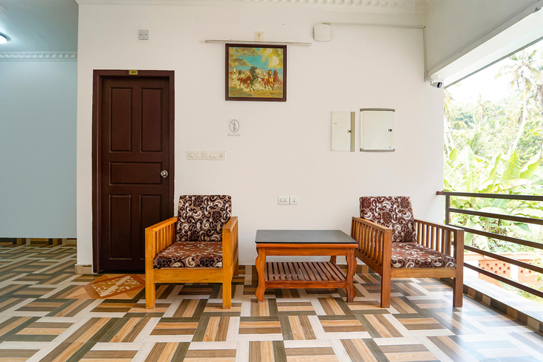 Public Area 2, Fabhotel Star Inn Plus - Near kovalam beach, Thiruvananthapuram