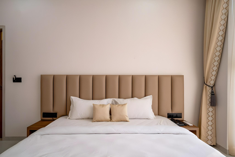 Bedroom 3, Hotel Darshan Executive, Osmanabad