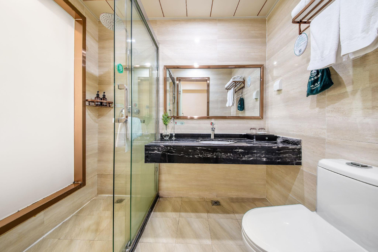 Bathroom 3, GreenTree Inn Xi'an Ming City Wall Northwest Dafengqing Road, Xi'an