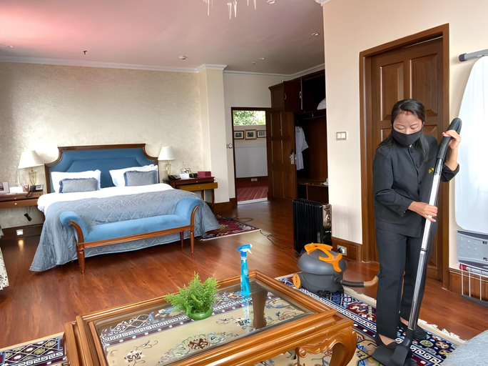 Bedroom 3, The Elgin Darjeeling, Darjiling