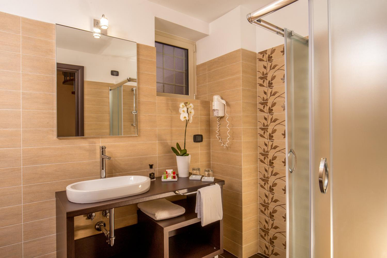Bathroom 5, Residence Poggio Degli Ulivi, Rome