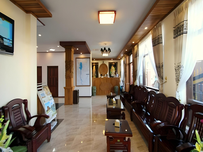 Public Area 2, Golden Dream Hotel, Taunggye