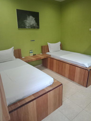 Bedroom 2, Orange Hotel, West Manggarai