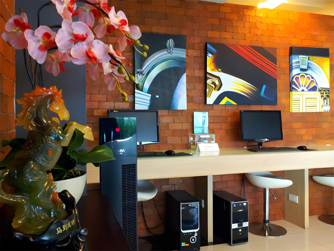 Public Area 3, Chinotel, Phuket Island