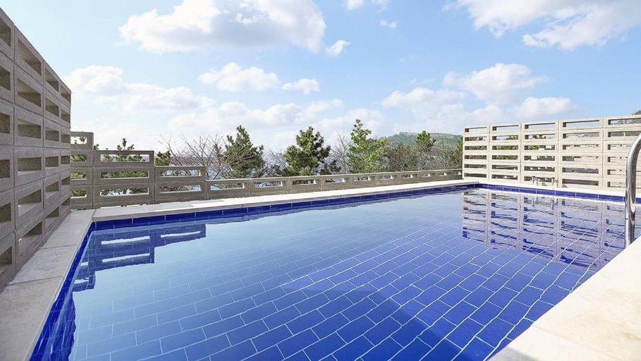 Sport & Beauty 3, Namhae Annyeong Noeul Pool Villa, Namhae