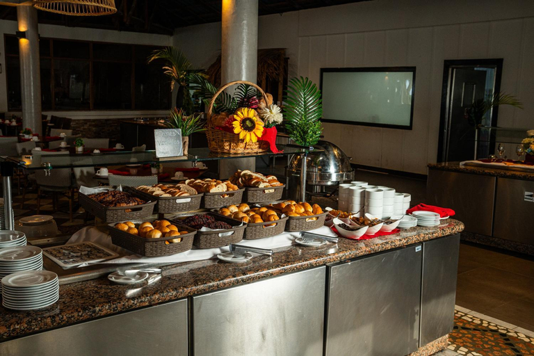 Food & Drinks 5, Playa Blanca Beach Resort - All Inclusive, Antón
