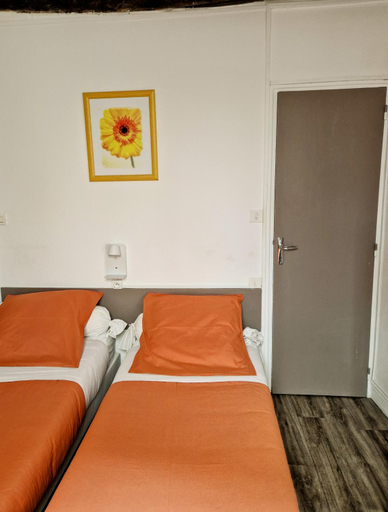 Bedroom 3, Hotel le Palais, Vaucluse