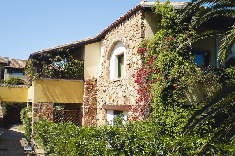 2, Apartment in Sardinian Style with Pool, Olbia-Tempio