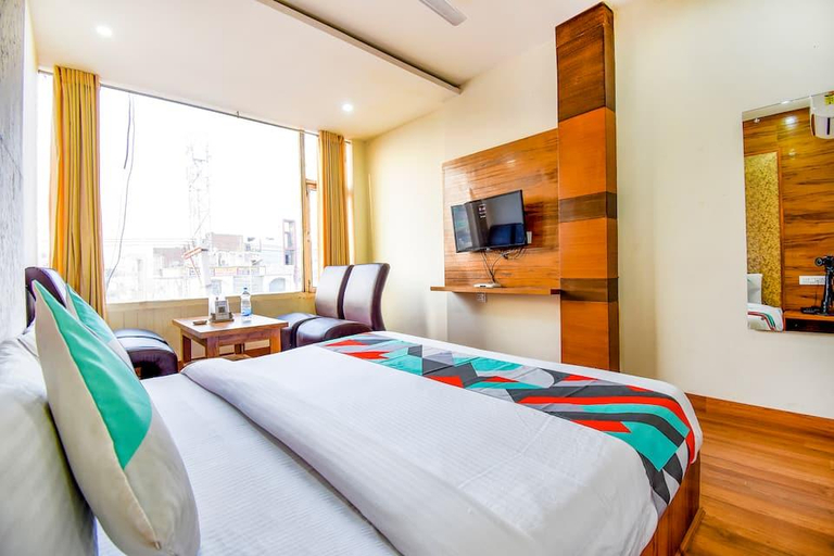 Bedroom 3, FabHotel Diamond, Panchkula