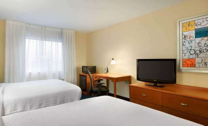 Bedroom, SureStay by Best Western Mount Pleasant Racine, Racine