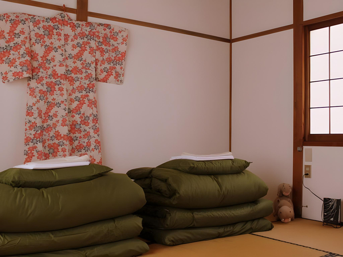 Bedroom 3, Matsumoto Back Packers, Matsumoto