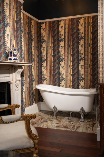 Bathroom 4, The Harrison, Belfast