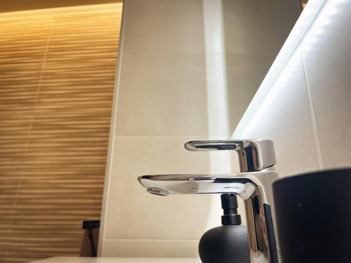 Others 5, Palm Suites, Alicante
