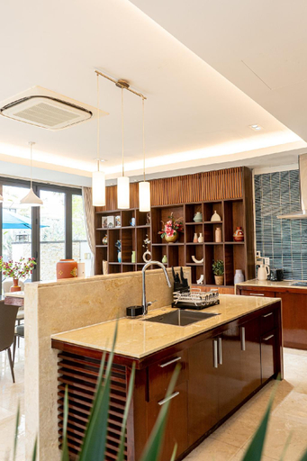 Food & Drinks 5, Ocean Villa Da Nang – 4BR 5 Beds, Pool & Kitchen, Da Nang