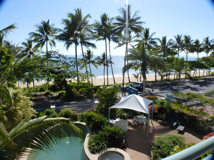 Sport & Beauty 2, Trinity Waters Boutique Beachfront Hotel, Cairns