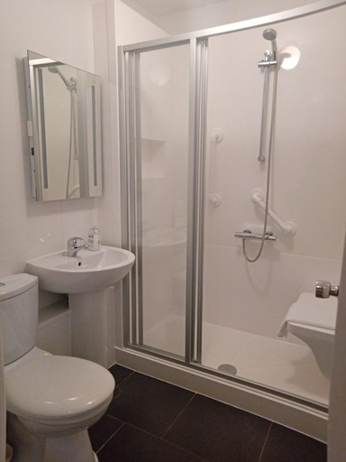 Bathroom, Stamford Gate Hotel, Flintshire