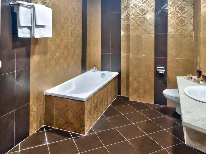 Bathroom 5, Grand Hotel & Spa Primoretz, Burgas