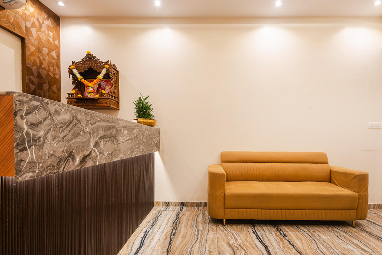 Public Area, Hotel Silver Park, Mumbai Suburban