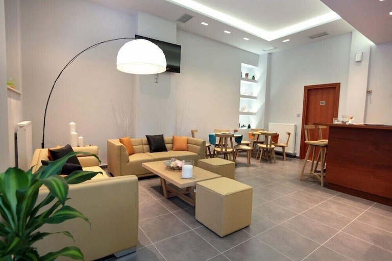 Others 5, Central Apartment, Attica