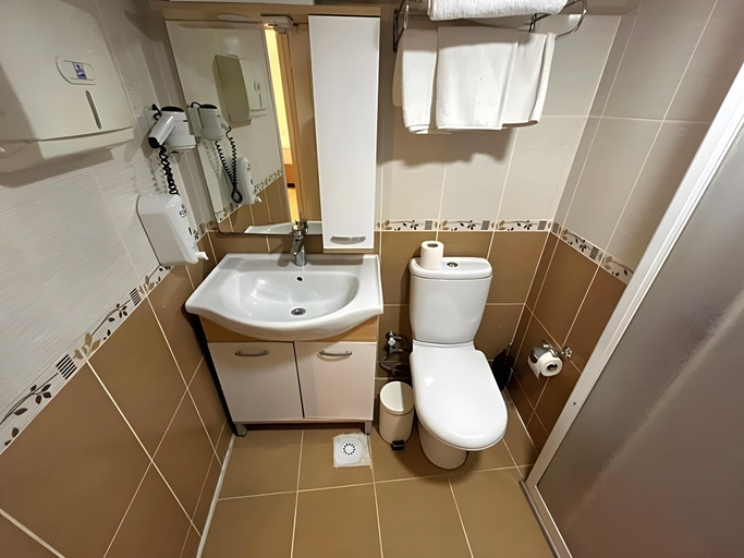 Bathroom 5, Le Safran Palace, Fatih