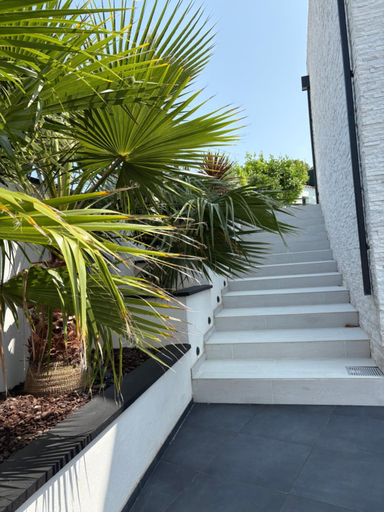 3, Fun and sun room, Aude