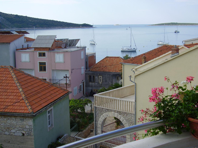 Others 4, Apartments Ruza, Primošten
