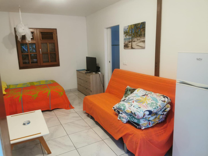 Bedroom 2, Les Gites du Sud - O Naturel, Gourbeyre