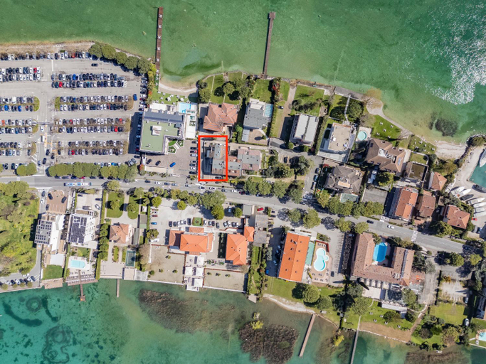 2, Apartments Peninsula, Brescia