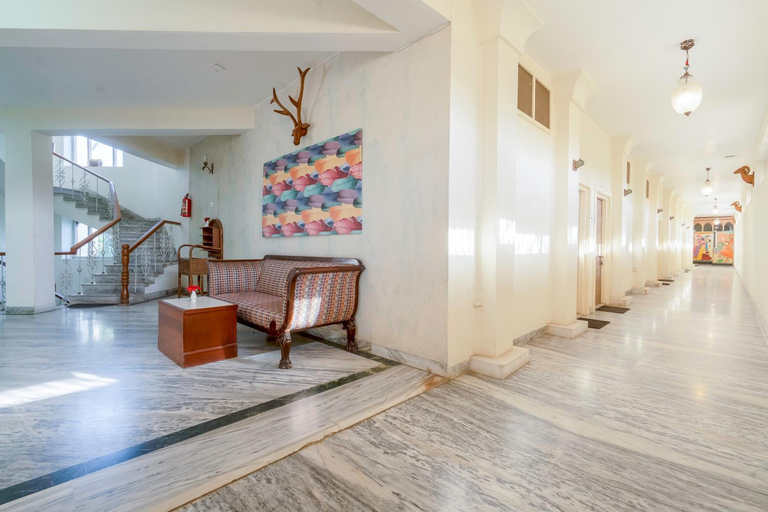 Public Area 2, Hotel Chandrawati Palace- Abu Road , Sirohi