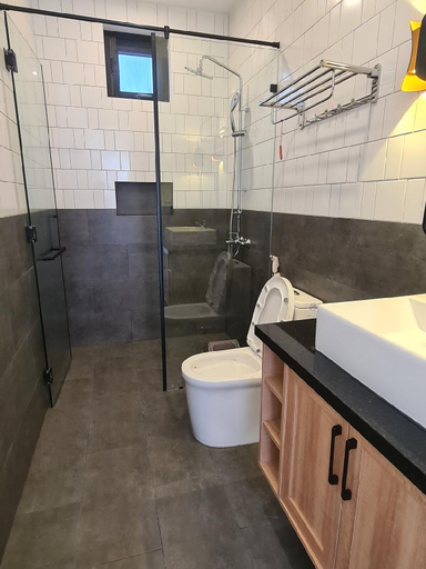 Bathroom 3, TerraCotta Beachfront Villa Phan Thiet, Phan Thiết