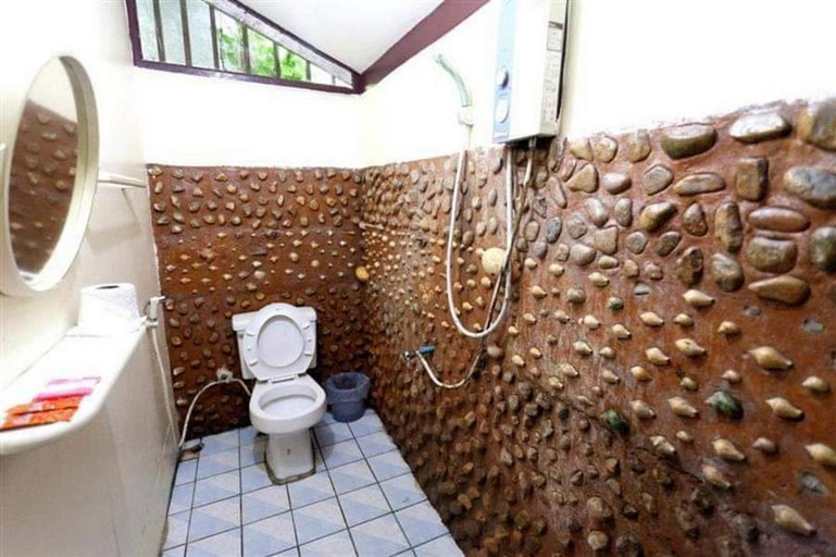 Bathroom, SSP Bungalow, Koh Chang