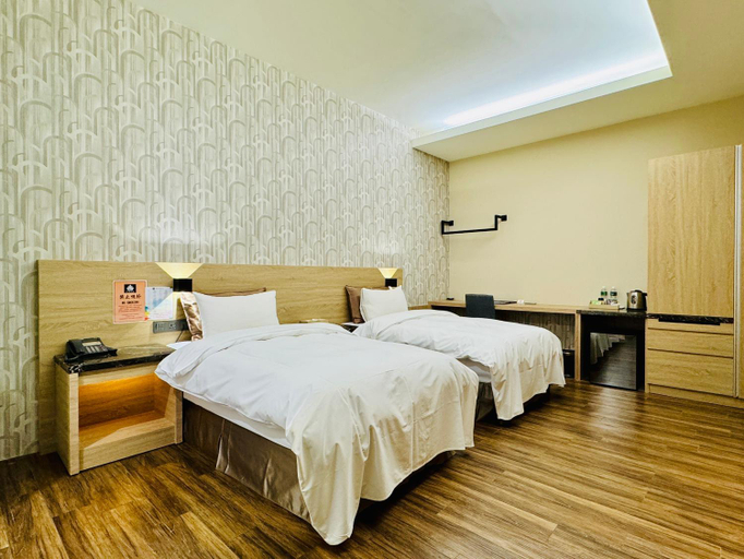 Bedroom 3, YU CHUN Hotel, Taichung