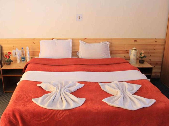 Bedroom 2, TIH Hotel Mahay Palace, Leh