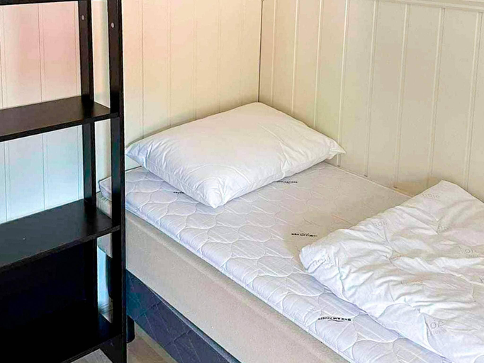 Bedroom 2, person holiday home in Urangsvag-By Traum, Bømlo