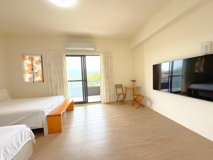 Others 4, Brand New Elevator Homestay Rich One Day, Yilan