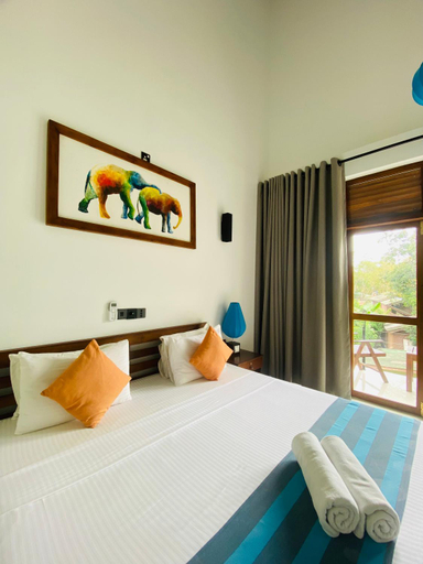 Bedroom 4, Hotel Athgira, Embilipitiya