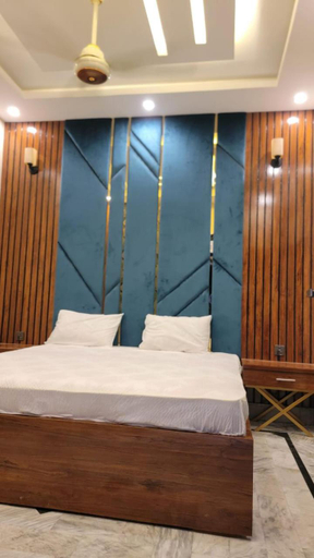 4, Elegant Guest House Karachi, Karachi