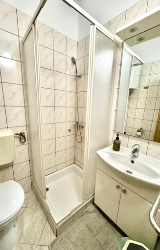 Bathroom 3, Apartments Sirena Korcula, Korčula