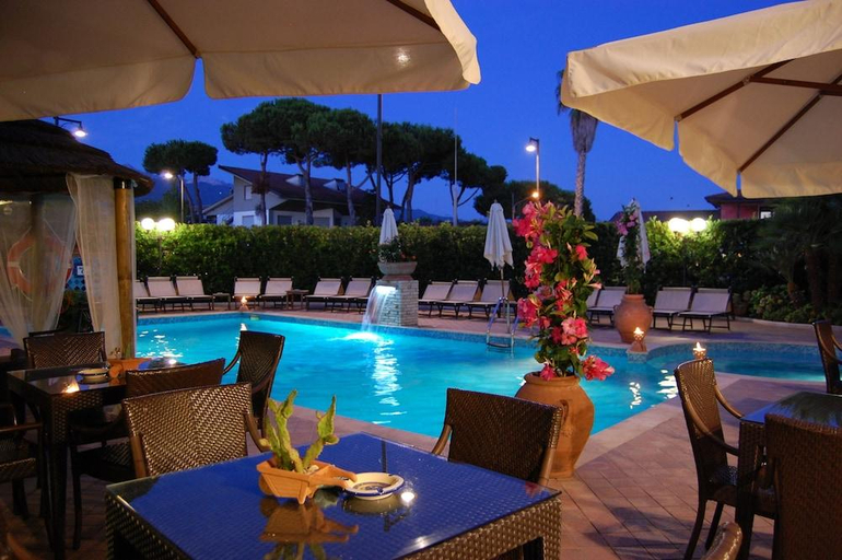 Sport & Beauty, HOTEL LUNA, Massa Carrara