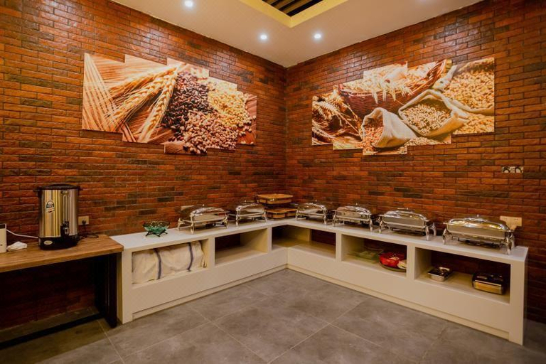 Food & Drinks 3, H · Pin Hotel, Shaoguan
