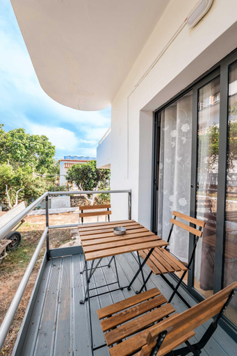 Others 5, Private Rooms Graci, Sarandës