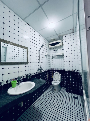 Bathroom 5, Gia Bao Hotel, Cát Hải