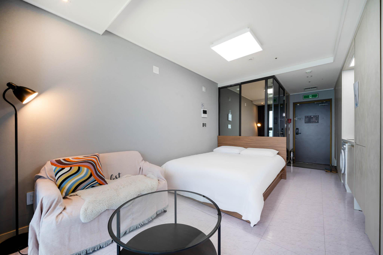 Bedroom 4, The First Ocean Gwangan, Suyeong