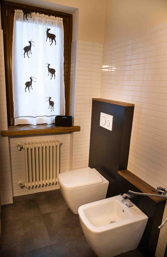 Bathroom 3, La petite maison d'Erika, Aosta