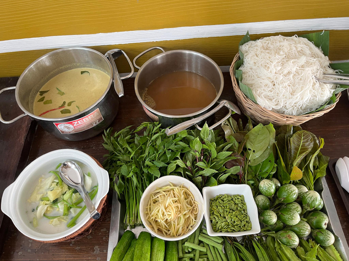 Food & Drinks 4, Tharadol Resort Tha Sala, Tha Sala