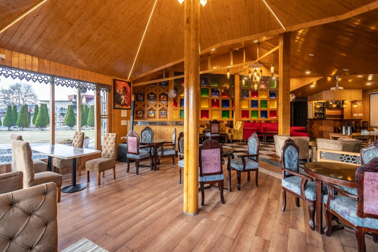 Food & Drinks 4, Levelup Heritage Patnitop, Udhampur