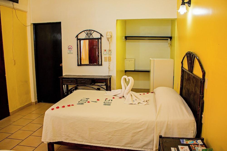 Bedroom 3, Hotel Casa Sun and Moon, José Azueta
