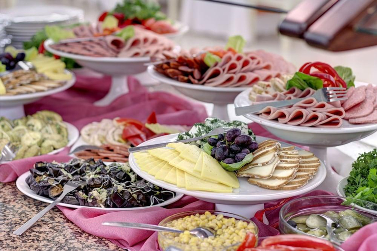 Food & Drinks 5, Alpha Hotel Izmailovo, Eastern