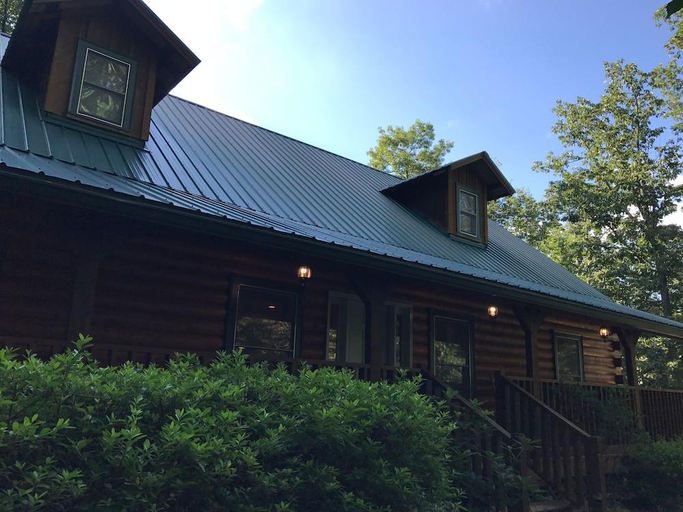 Exterior & Views 1, Barefoot Hills, Lumpkin