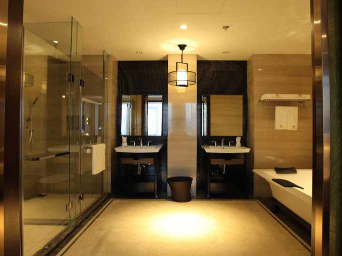 Bathroom 4, Benxi Yinyi Hotel, Benxi